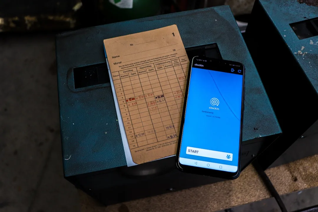 The best invoicing apps for UK tradespeople compared